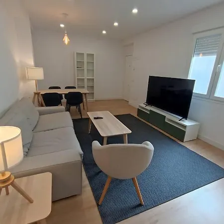 618f1 Apto Moderno Y Centrico Apartman Oviedo